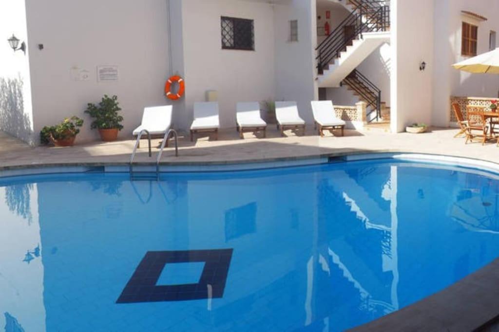 Rotonda Apartaments Феланіч Екстер'єр фото